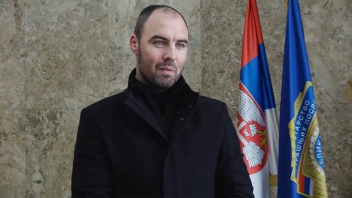 Inspoektor-Slobodan-Milenković-sin-Sente-Milenkovića-725x407