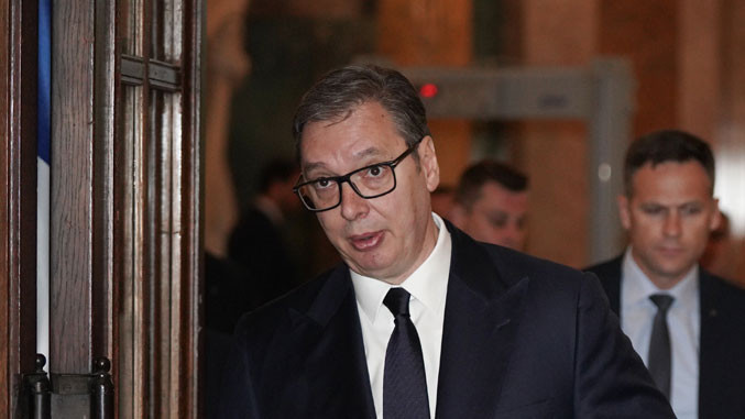 Aleksandar Vučić: Čestitam novoj vladi, borite se snažnije nego ikada za svoju zemlju i narod