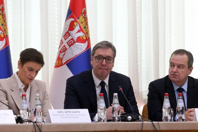 „Sukob“ Vučića i članova Vlade: Kako smo od „Srbija je uz tebe“ stigli do usamljenosti po pitanju Rio Tinta