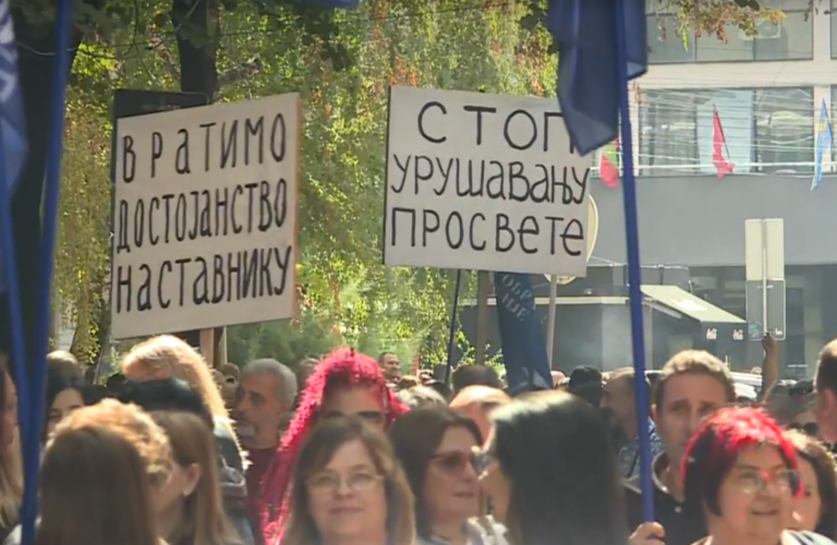 Masovni protesti prosvetnih radnika u Srbiji: „Ovo je naš krik“ – dat rok Vladi do 2. oktobra