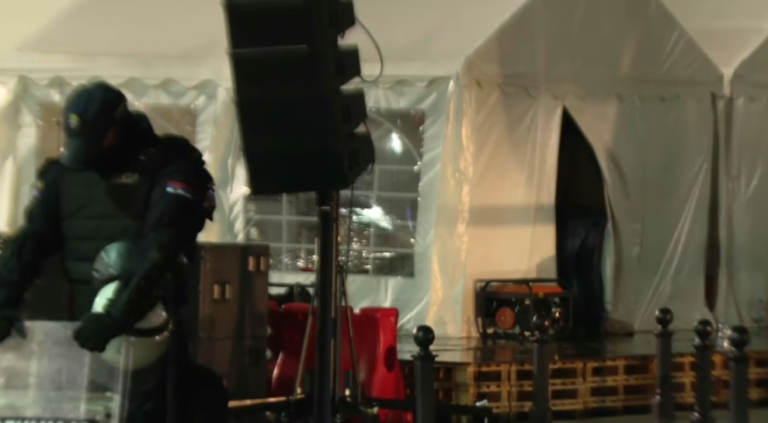 Hrabra Advokatica istupila: Policija čuva batinaše u Čacilendu! Deli se selektivna pravda!